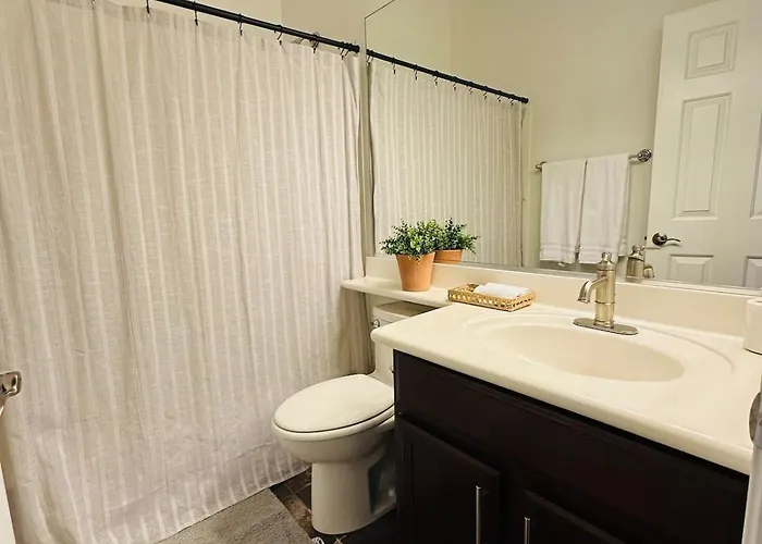 Estrella Mountain Oasis With Pool & Hot Tub Goodyear