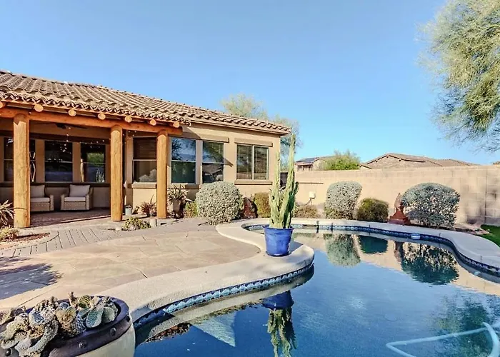 Holiday home Estrella Mountain Oasis With Pool & Hot Tub Goodyear